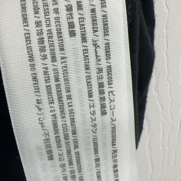 HOLLISTER LADY'S BLACK LONG SLEEE BLOUSE (S) - Picture 8 of 14